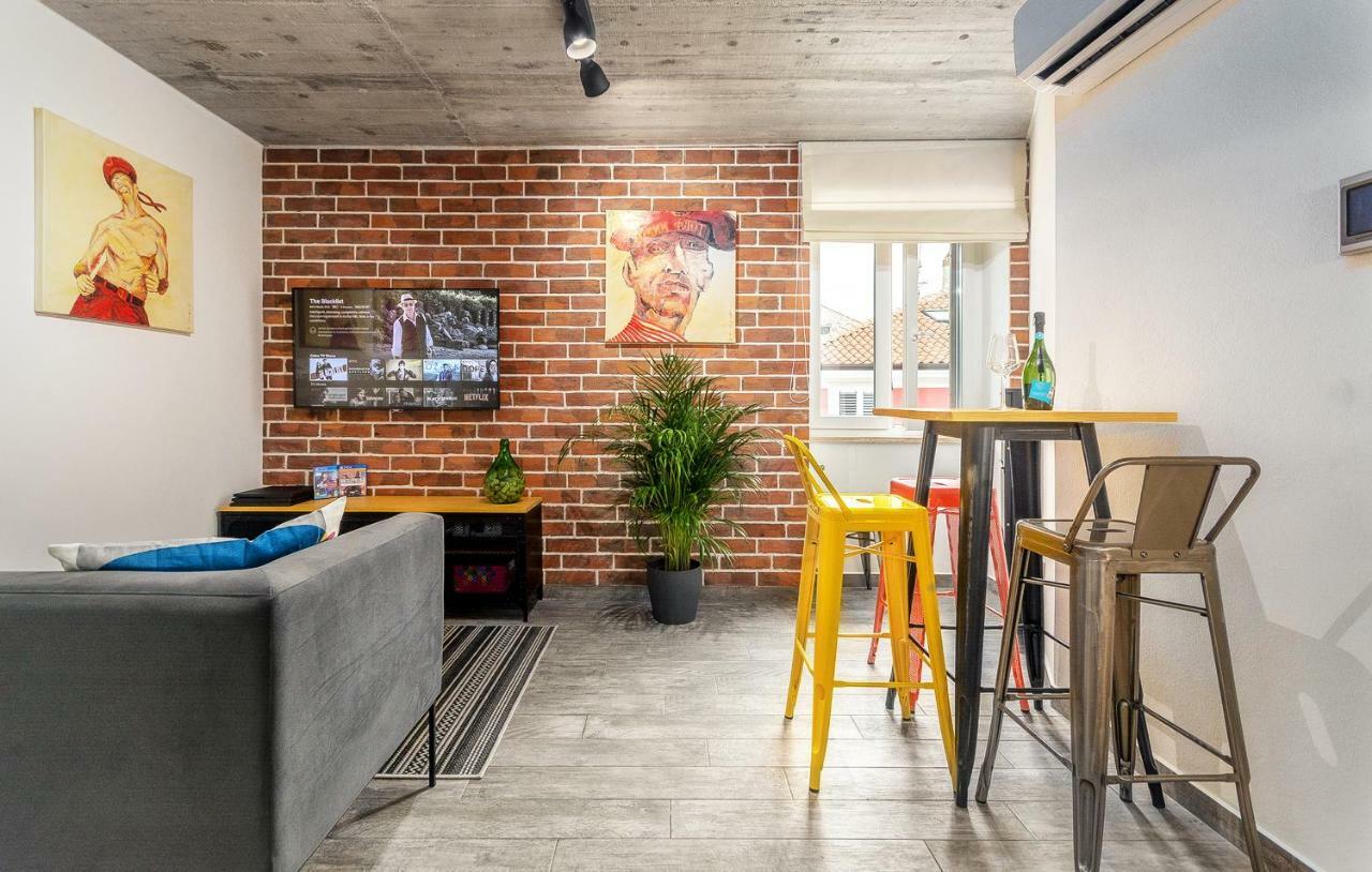 Orion Apartment 波雷奇 外观 照片