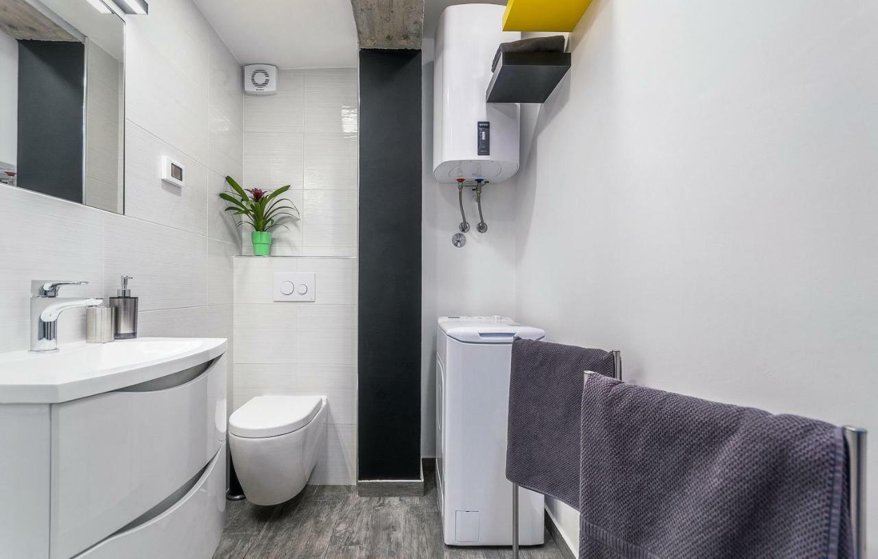 Orion Apartment 波雷奇 外观 照片
