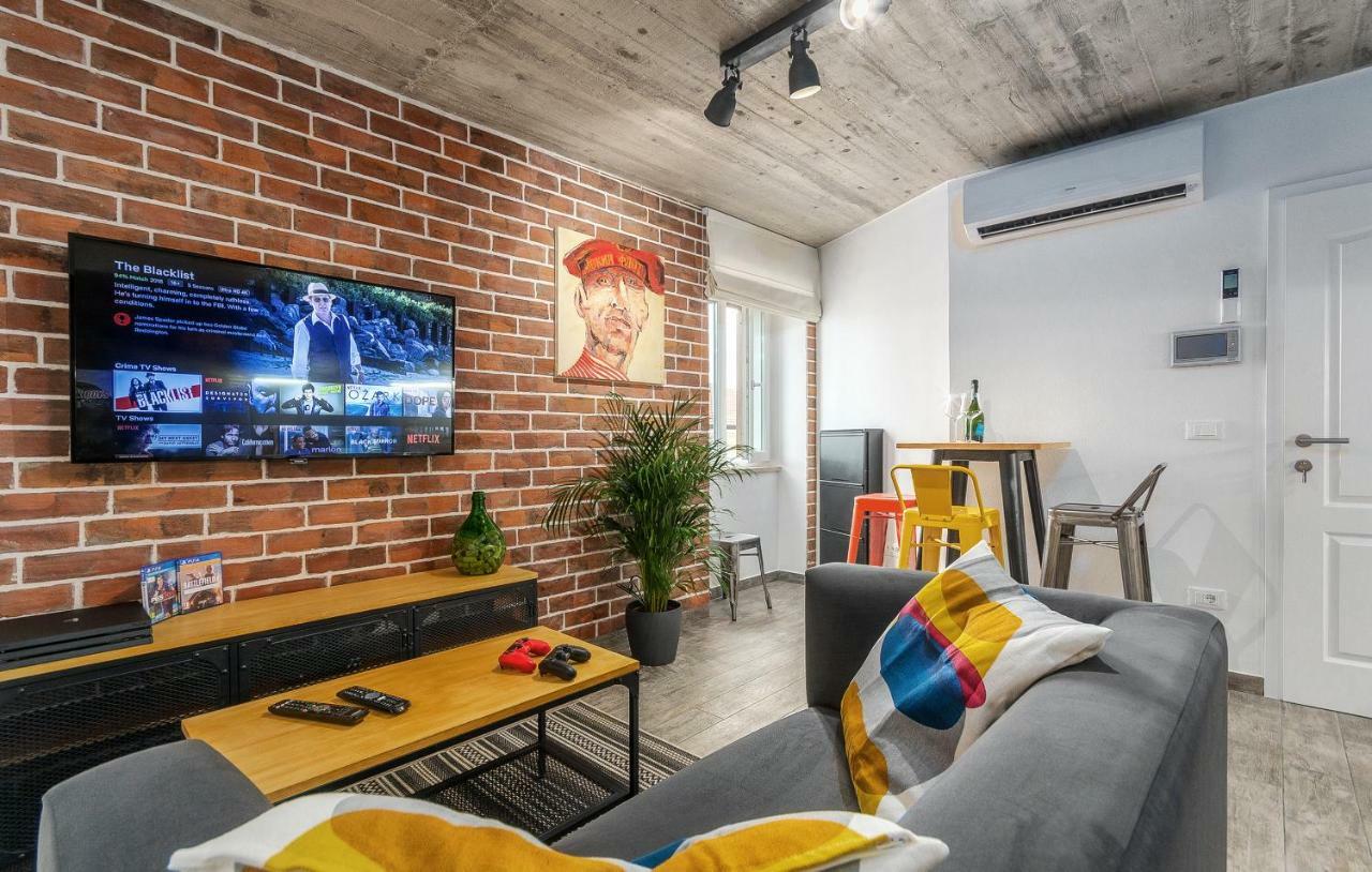 Orion Apartment 波雷奇 外观 照片